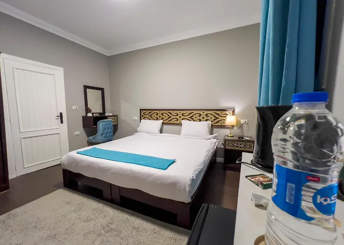Pyramids Gate Hotel