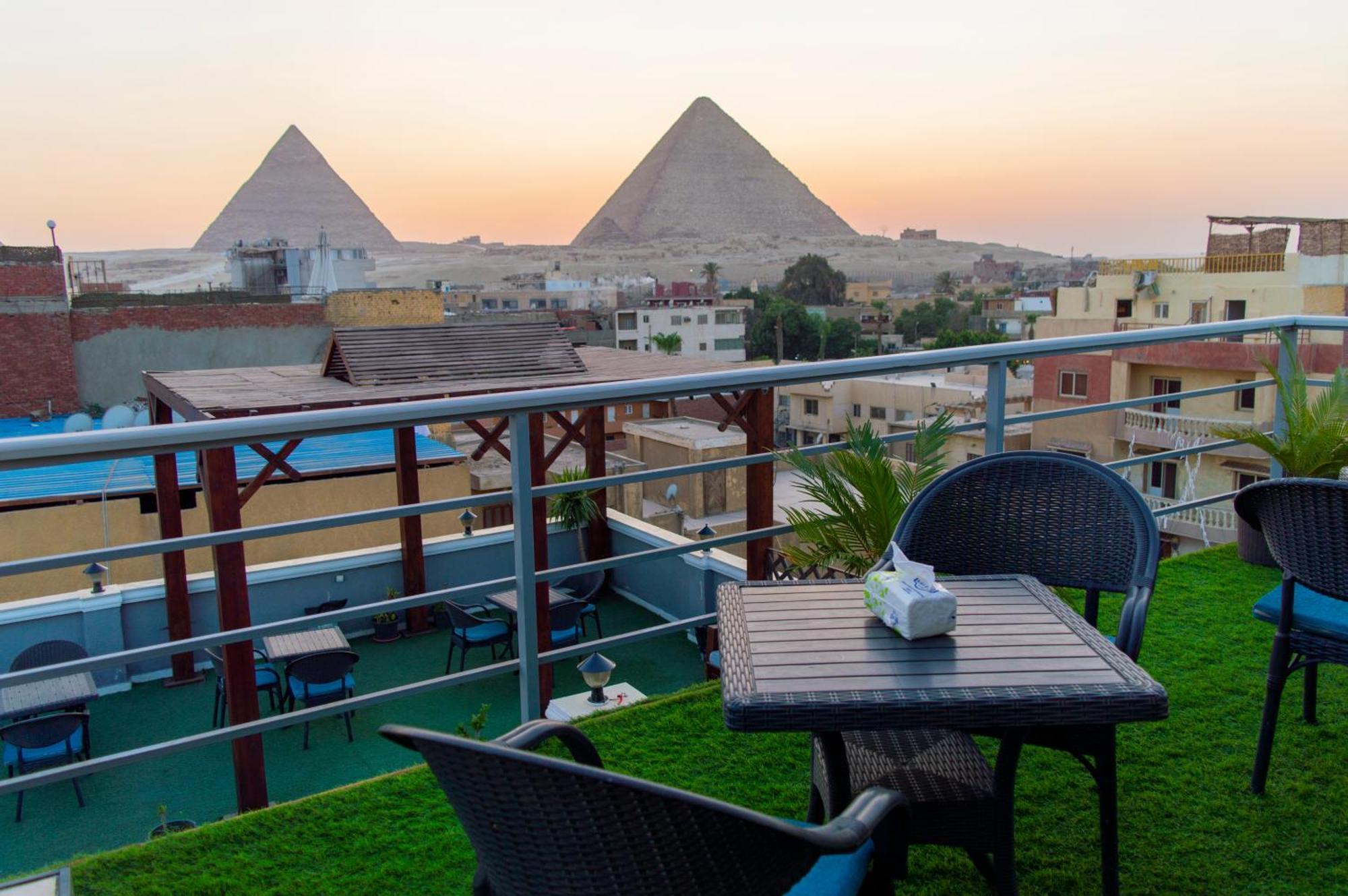 Pyramids Gate